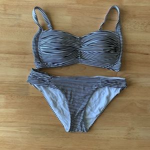 Bond-eye Australia swimsuit